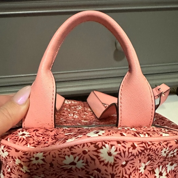 Michael Kors EUC Abbey Pink and White Floral Canvas and Leather Backpack - Picture 6 of 17